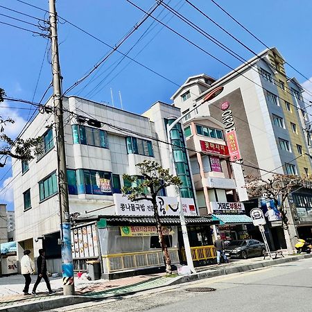 Okpo Business Hotel Geoje Exterior foto
